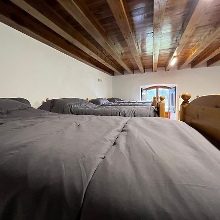 Albergue Pinares - La Casona De Revenga Regumiel de la Sierra Dış mekan fotoğraf