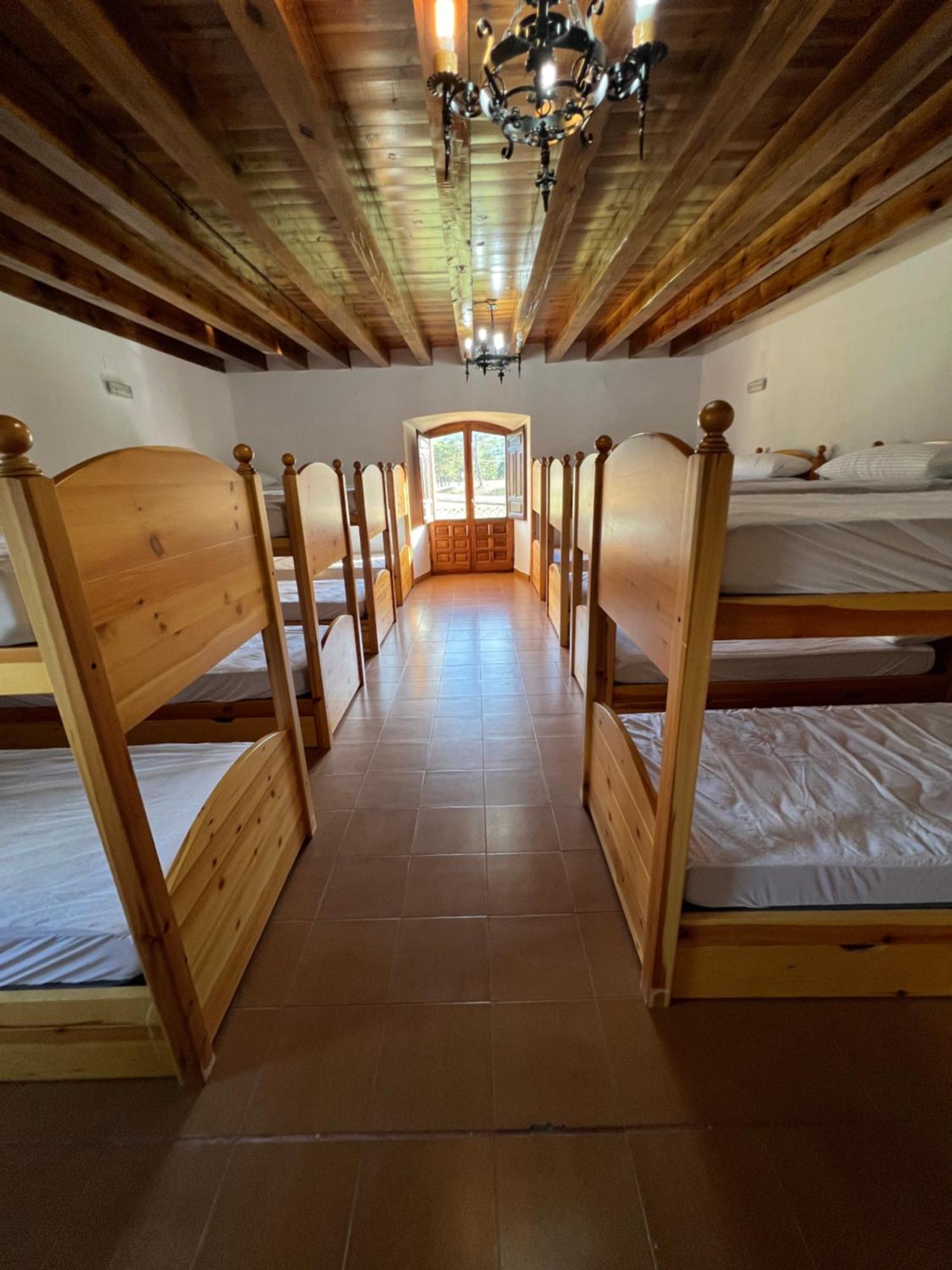 Albergue Pinares - La Casona De Revenga Regumiel de la Sierra Dış mekan fotoğraf