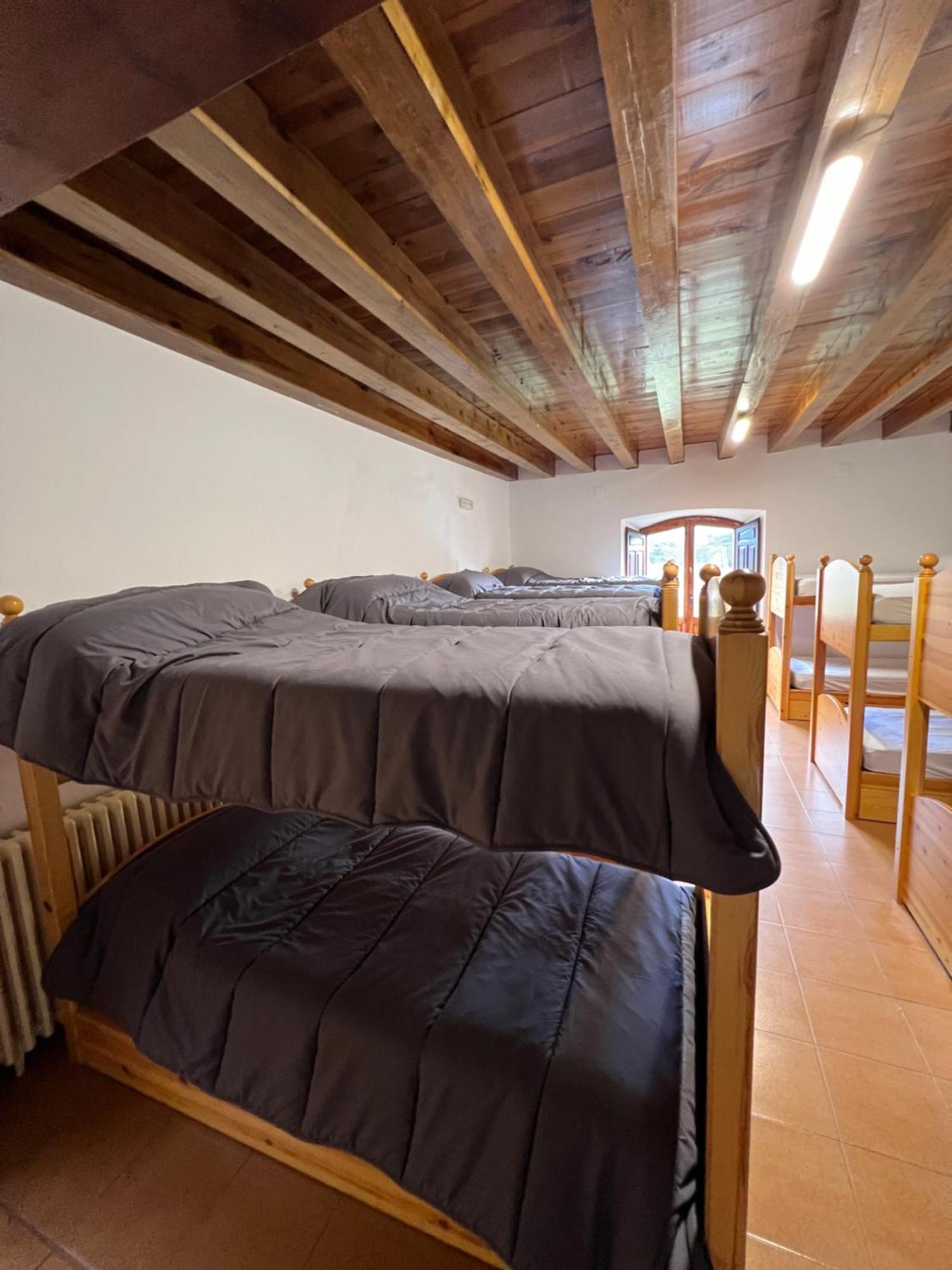 Albergue Pinares - La Casona De Revenga Regumiel de la Sierra Dış mekan fotoğraf