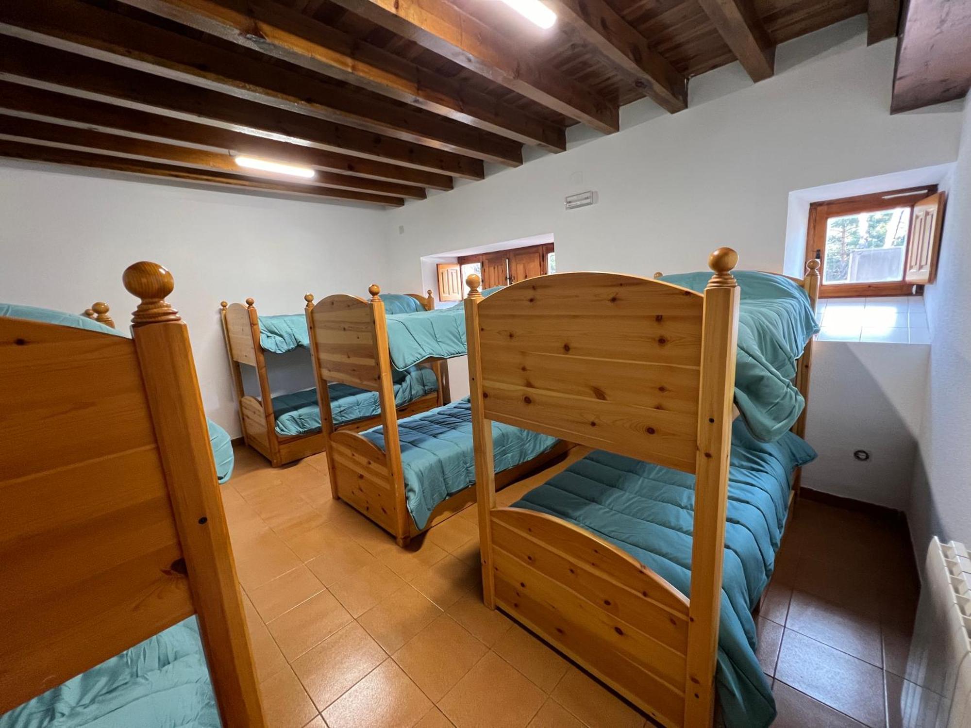 Albergue Pinares - La Casona De Revenga Regumiel de la Sierra Dış mekan fotoğraf